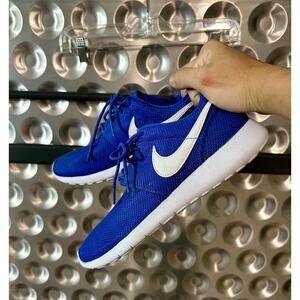 Size 6Y - Nike Roshe Women Youth Shoes | Good Condition